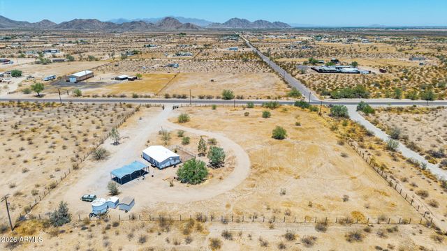 53679 W BARNES Road, Maricopa, AZ 85139