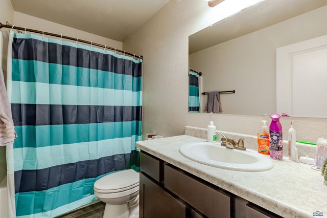 5240 COAL BANK DR, Rapid City, SD 57701