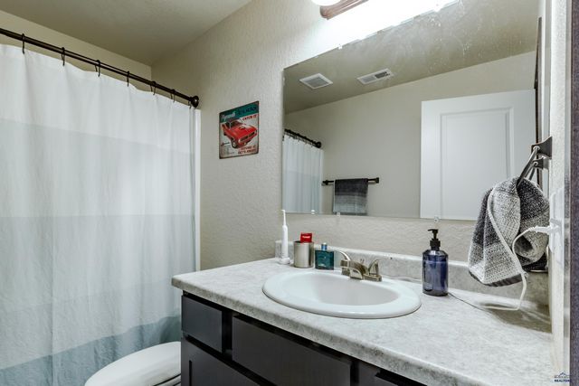 5240 COAL BANK DR, Rapid City, SD 57701