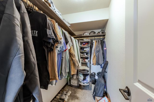 5240 COAL BANK DR, Rapid City, SD 57701