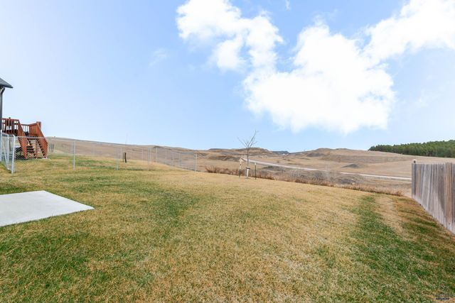 5240 COAL BANK DR, Rapid City, SD 57701