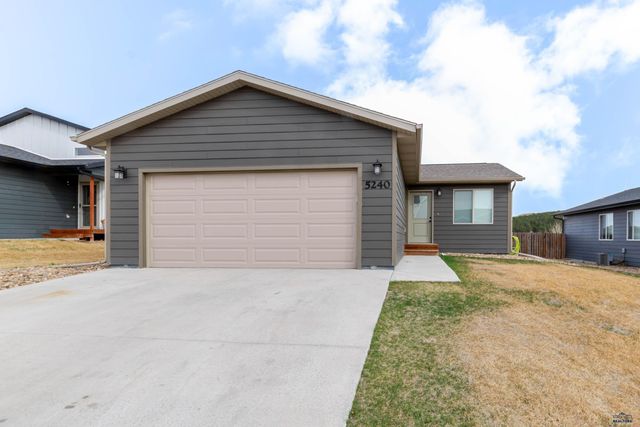 5240 COAL BANK DR, Rapid City, SD 57701