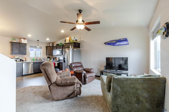 5240 COAL BANK DR, Rapid City, SD 57701