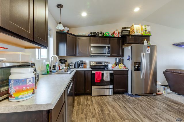 5240 COAL BANK DR, Rapid City, SD 57701