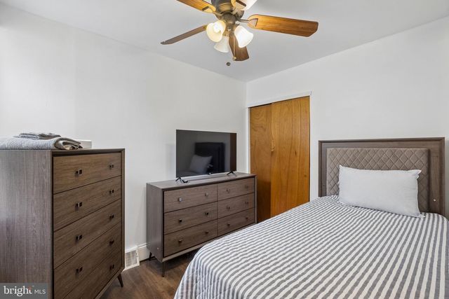 1337 S MAY ST, Philadelphia, PA 19143
