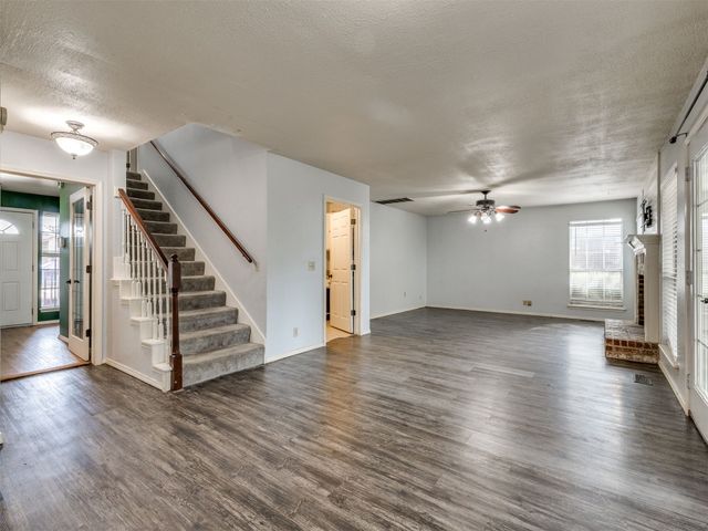 2411 W Kent Street, Broken Arrow, OK 74012