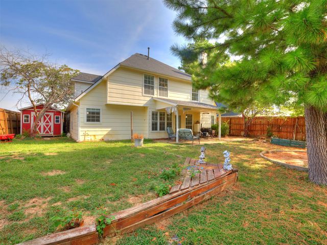 2411 W Kent Street, Broken Arrow, OK 74012