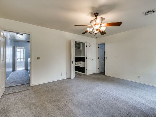 2411 W Kent Street, Broken Arrow, OK 74012