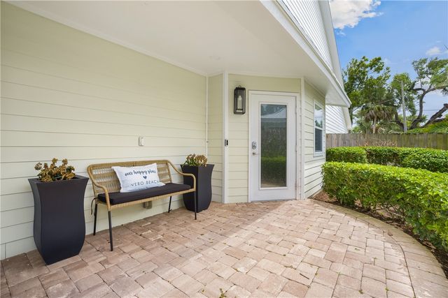768 Bougainvillea Lane, Vero Beach, FL 32963