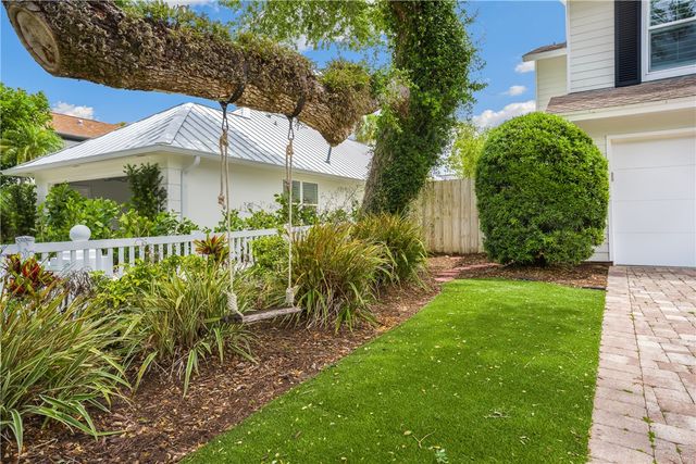 768 Bougainvillea Lane, Vero Beach, FL 32963