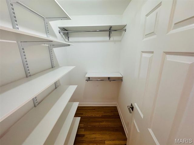 9366 White Avenue, Brentwood, MO 63144