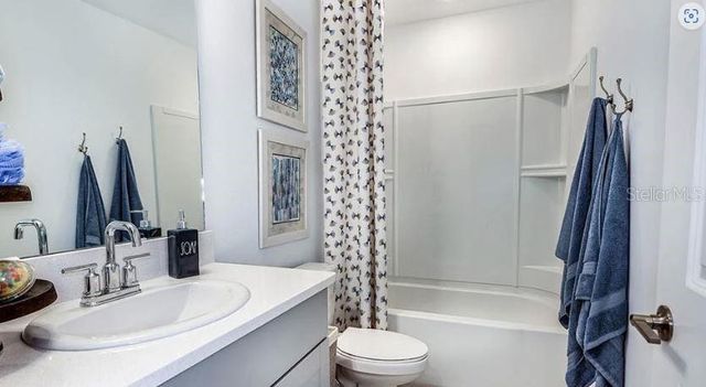 9008 DRIVEN SNOW STREET, Sarasota, FL 34241