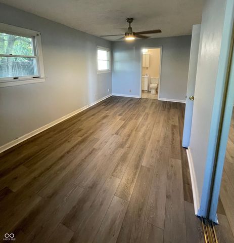 624 Sweetbriar Avenue, Whiteland, IN 46184