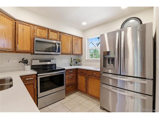 11847 E Kepner Dr, Aurora, CO 80012