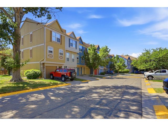 11847 E Kepner Dr, Aurora, CO 80012