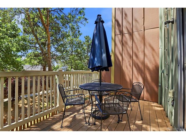 11847 E Kepner Dr, Aurora, CO 80012