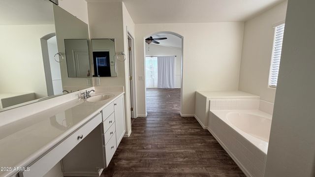 46159 W AMSTERDAM Road, Maricopa, AZ 85139