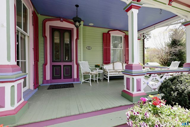 250 Main Street, Ridgefield, CT 06877
