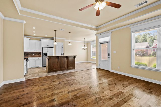 304 Prospect Park Loop, Bryant, AR 72022