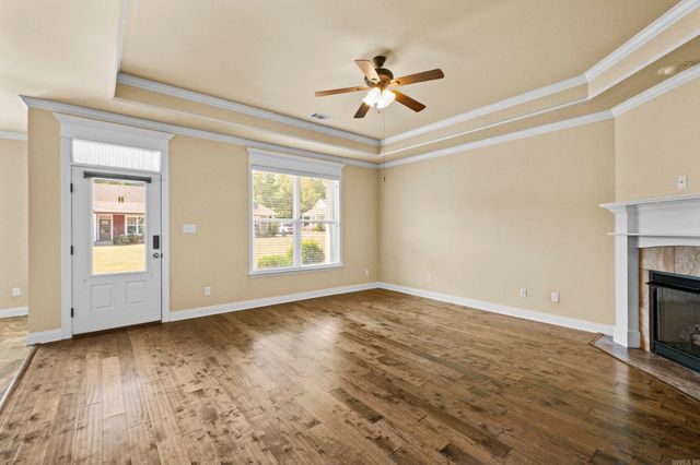 304 Prospect Park Loop, Bryant, AR 72022