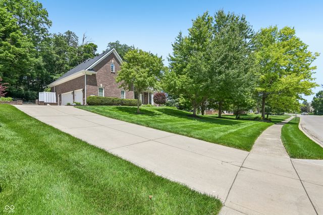 12069 Bayhill Drive, Carmel, IN 46033