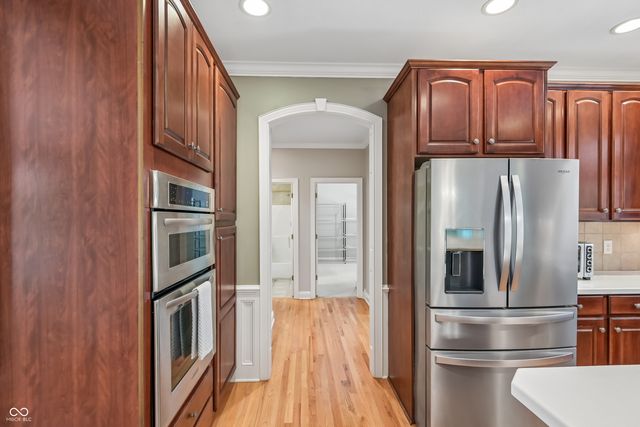 12069 Bayhill Drive, Carmel, IN 46033