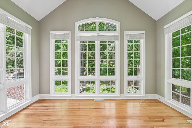 12069 Bayhill Drive, Carmel, IN 46033