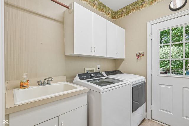 12069 Bayhill Drive, Carmel, IN 46033