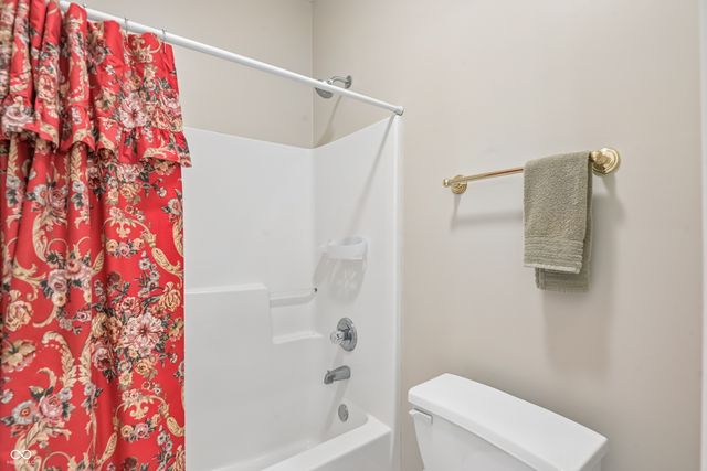 12069 Bayhill Drive, Carmel, IN 46033
