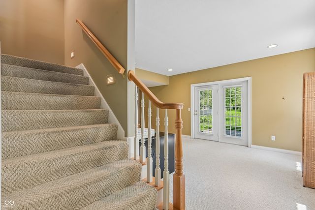 12069 Bayhill Drive, Carmel, IN 46033