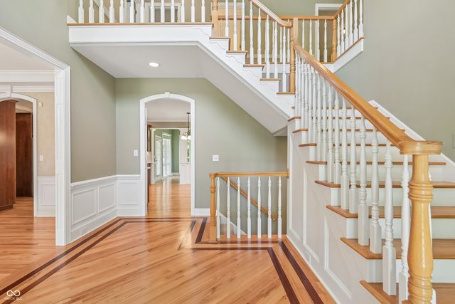 12069 Bayhill Drive, Carmel, IN 46033