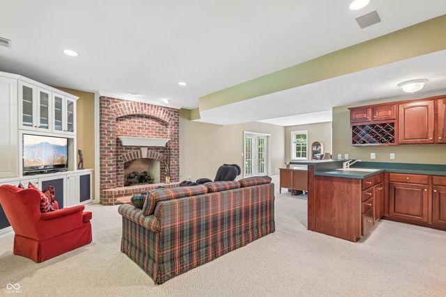 12069 Bayhill Drive, Carmel, IN 46033
