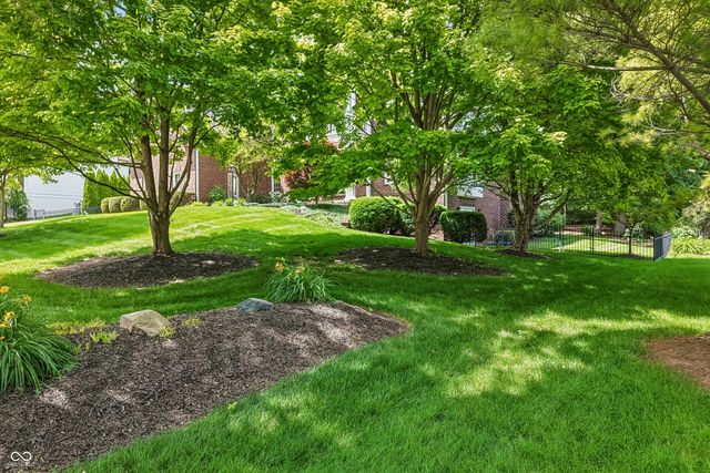 12069 Bayhill Drive, Carmel, IN 46033