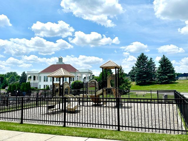12069 Bayhill Drive, Carmel, IN 46033