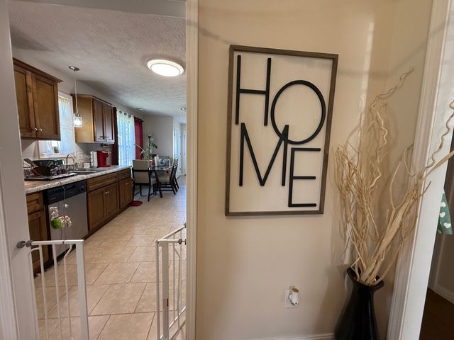 399 Church St, Portland, TN 37148