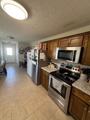 399 Church St, Portland, TN 37148