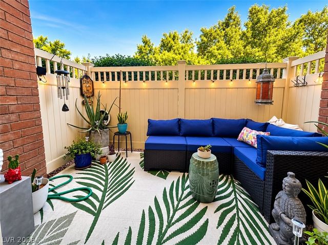 2867 Geary Place 3011, Las Vegas, NV 89109