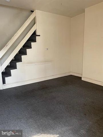 6102 GLENMORE AVE, Philadelphia, PA 19142