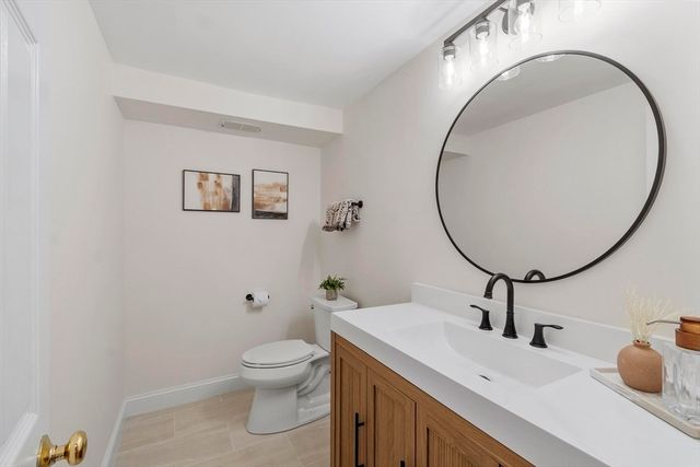 75 Page Road 20, Bedford, MA 01730