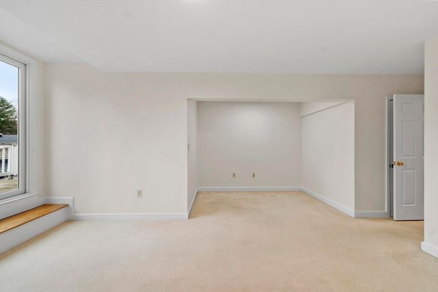 75 Page Road 20, Bedford, MA 01730