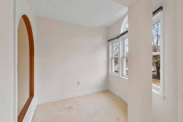 75 Page Road 20, Bedford, MA 01730