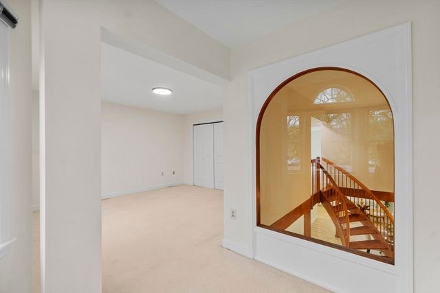 75 Page Road 20, Bedford, MA 01730