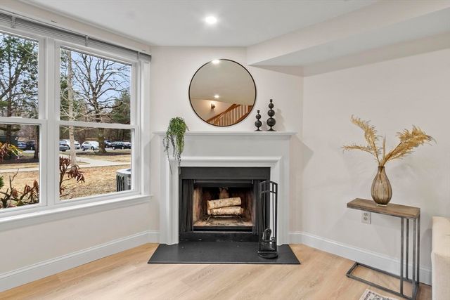 75 Page Road 20, Bedford, MA 01730