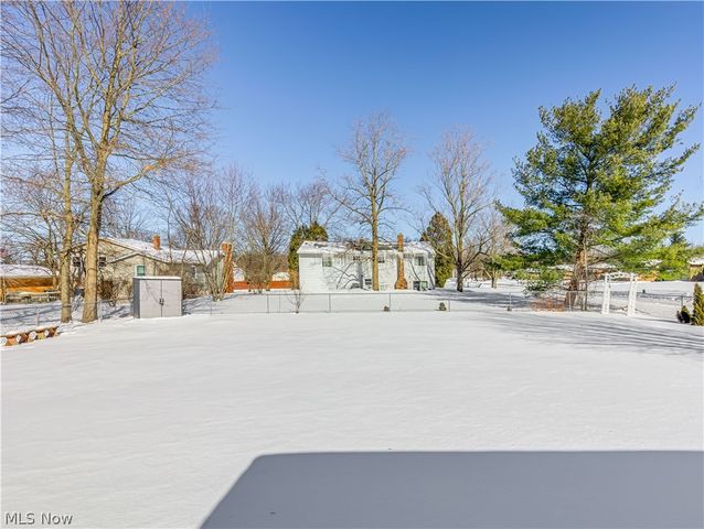 3327 Valley Forge Drive, Brunswick, OH 44212