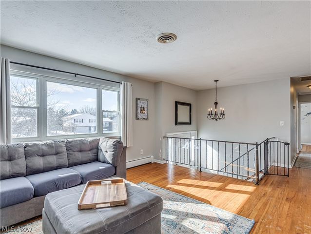 3327 Valley Forge Drive, Brunswick, OH 44212