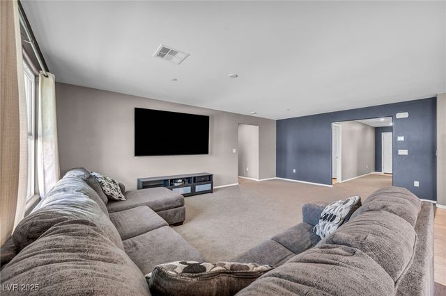 840 Turtleback Falls Avenue, Indian Springs, NV 89018