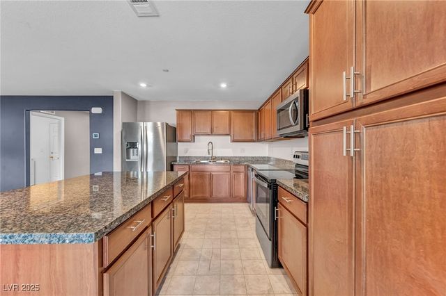 840 Turtleback Falls Avenue, Indian Springs, NV 89018