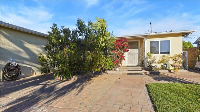 8838 Murietta, Panorama City, CA 91402