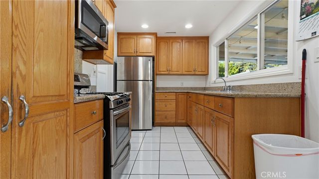 8838 Murietta, Panorama City, CA 91402
