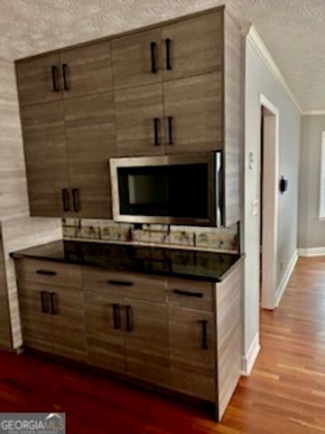 8323 Seven Oaks Drive, Jonesboro, GA 30236